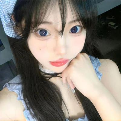 伴游女王